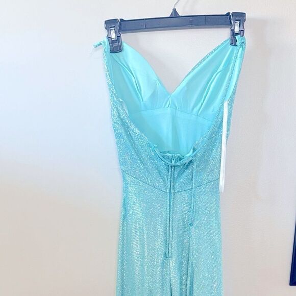 B DARLIN Juniors' High-Slit Glitter Long Gown Seafoam Silver NWD 1/2 - Picture 9 of 10